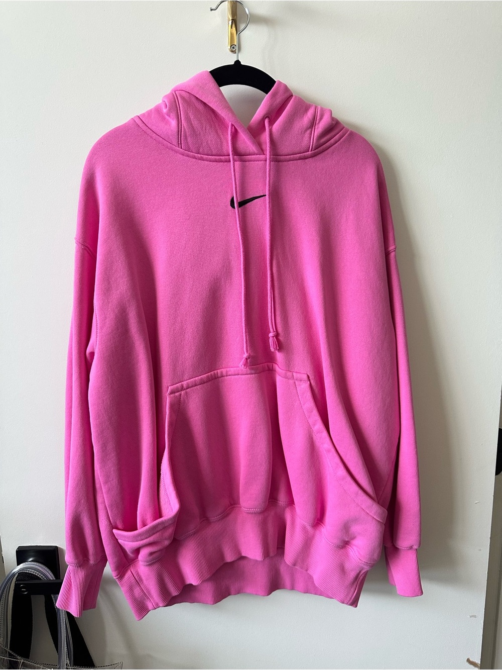 Nike Pink Logo Hoodie - Women's Oversized Sweatshirt Small